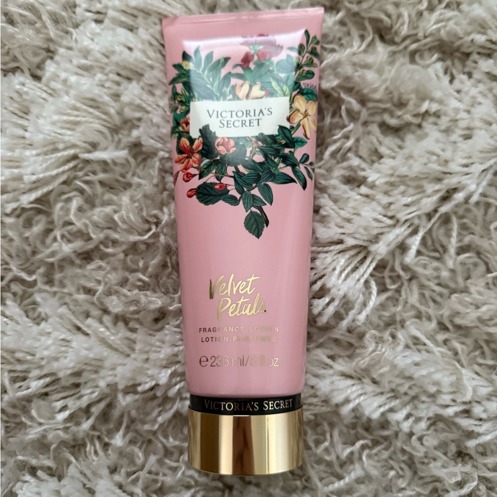 New - Victoria’s Secret Velvet Petals Fragrance Lotion